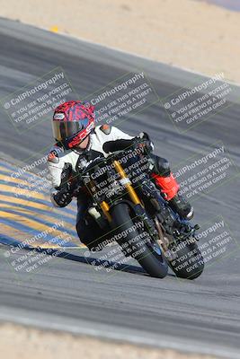 media/Nov-15-2024-CVMA Friday Practice (Fri) [[b142d29251]]/4-Group 4 and Trackday/Session 2 (Turn 10)/